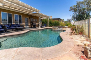 Beautiful Desert Home With Pool and Jacuzzi - Golf